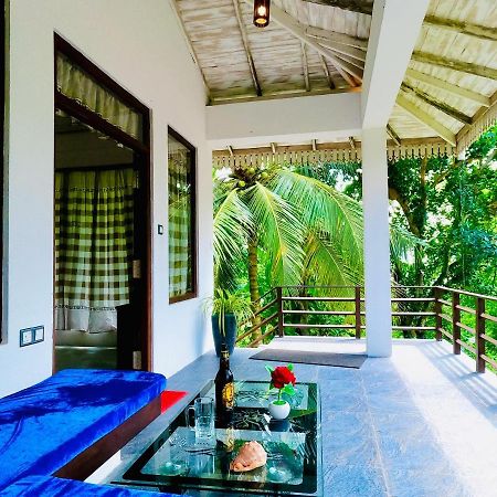 Mountain Seaview Cabanas Тангале Екстериор снимка