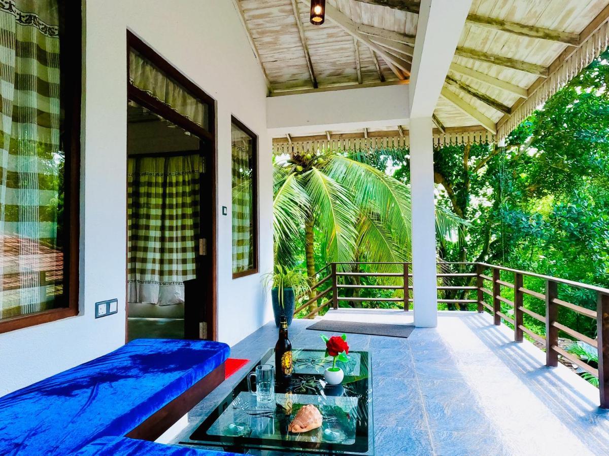Mountain Seaview Cabanas Тангале Екстериор снимка